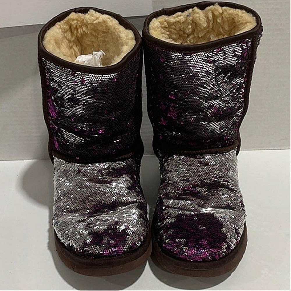 ⭐️UGG Purple Sequin-Embellished Boots